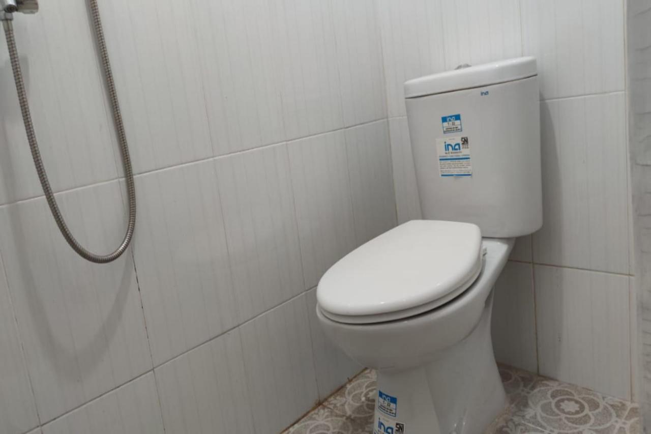Oyo 90440 Zleepy Whiteland 2*
