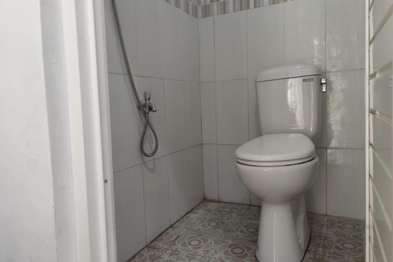 Hotel Oyo 90440 Zleepy Whiteland 2*