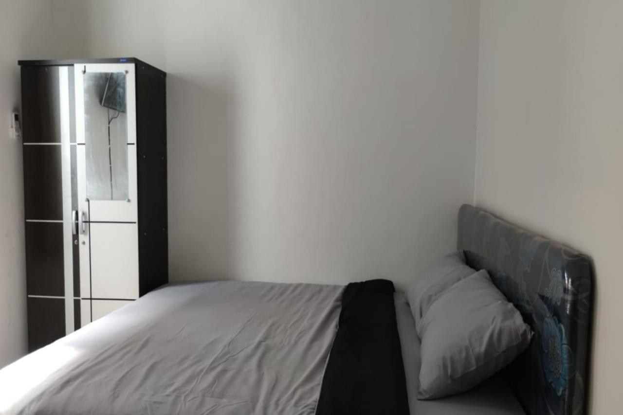 Oyo 90440 Zleepy Whiteland Hotel Semarang